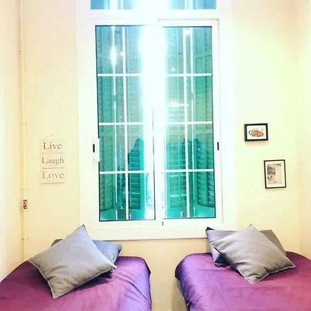 Homestay Green Door Gracia *