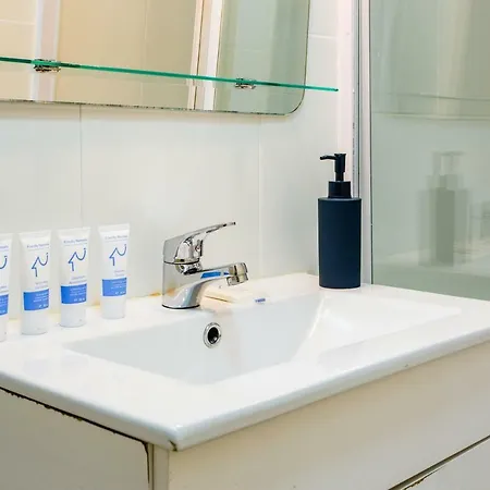 Friendly Rocafort Eixample Апартаменты Барселона