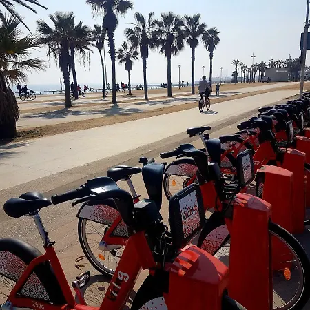 Rambla Poblenou&mar Bella דירה *