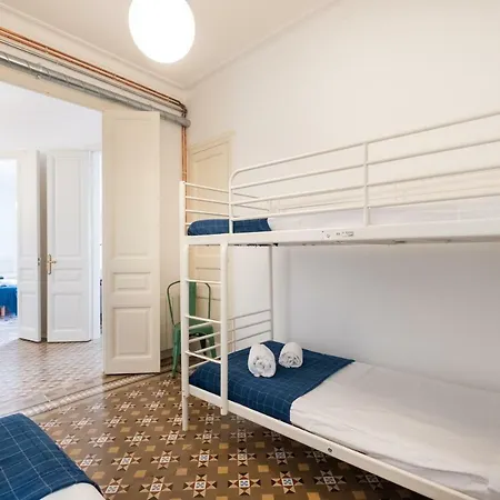 B32-sunny And Modernist For Groups In Center * Barcelona