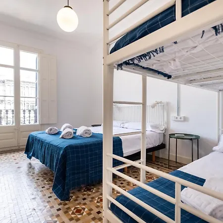 B32-sunny And Modernist For Groups In Center Apartment Barcelona