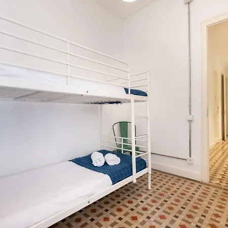 B32-sunny And Modernist For Groups In Center Apartment Barcelona