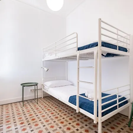 B32-sunny And Modernist For Groups In Center * Barcelona