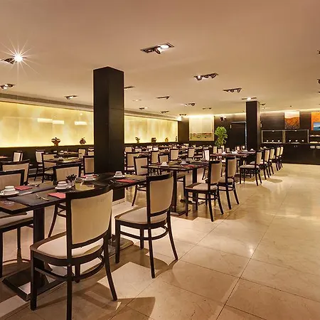 Acevi Villarroel Hotel 4*