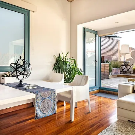 Luxury Penthouses 2 Apartment *