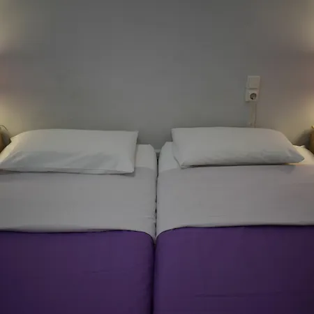 密密兰布拉大道旅馆 招待所 *