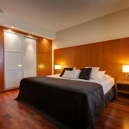 Acevi Villarroel Hotel