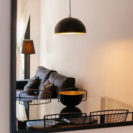 L'arago By The Streets Apartamento *