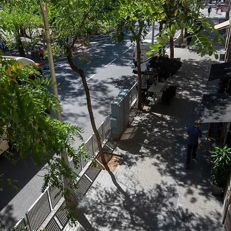Πανσιόν Plaza Goya