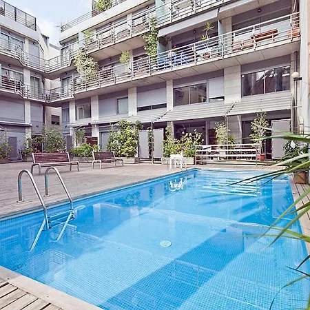 Lägenhet Mid-term In With Swimming Pool *