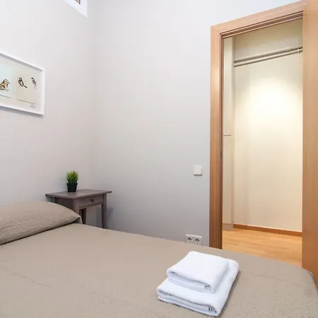 Bbarcelona Sagrada Familia Terrace Flats Lägenhet *