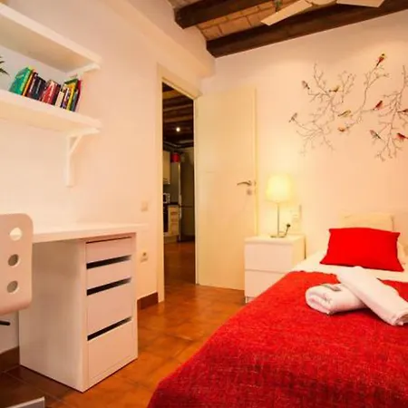 Hypestay Apartment *