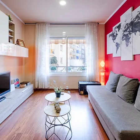 Lägenhet Three Bedroom In Sants Barcelona