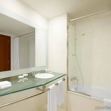 Four Points By Sheraton Diagonal 4*