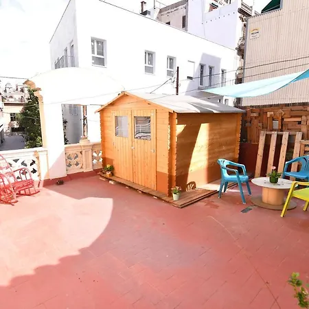 Green Door Gracia Homestay Barcelona