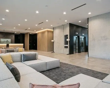 Acta Voraport Hotel