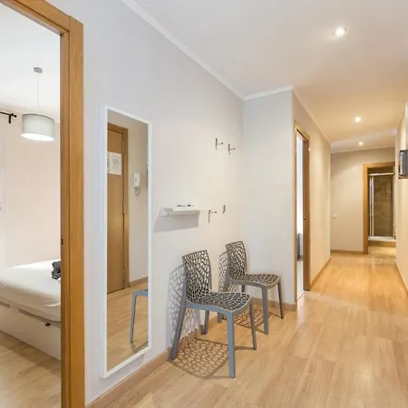 Apartment The Family Host - Lost Garden Ciutadella Park
