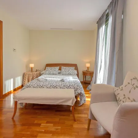 Plaza Catalunya-rda-universidad By Interhome Lägenhet Barcelona