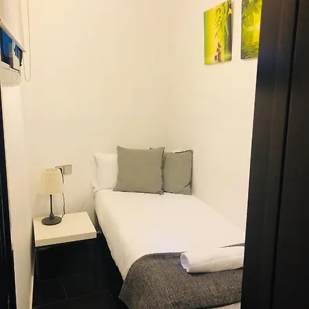 Aparthotel Fifteen 2*