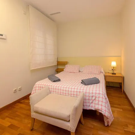 Plaza Catalunya-rda-universidad By Interhome * Barcelona