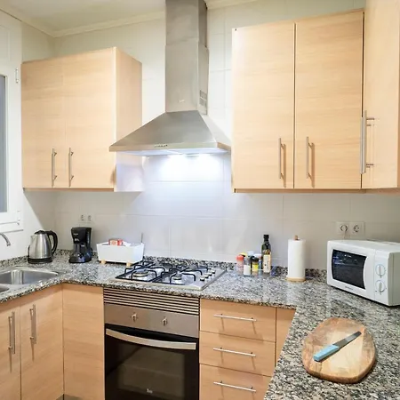 The Family Host - Lost Garden Ciutadella Park Apartment