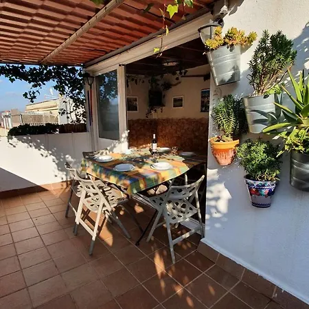 Aparthotel Atico, Terraza Y Barbacoa