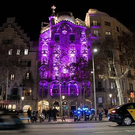 Hostel Sant Jordi Rock Palace