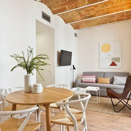 Diagonal By Olala Homes