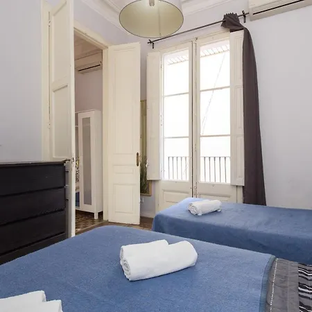 Apartamento Key Plaza Universidad - Gran Via Barcelona