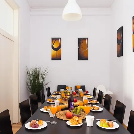 Key Plaza Universidad - Gran Via Apartamento