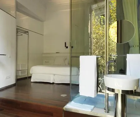 Hotel Chic & Basic Born Boutique