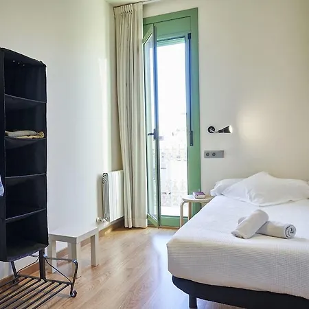 Hotel Sants Station 3*