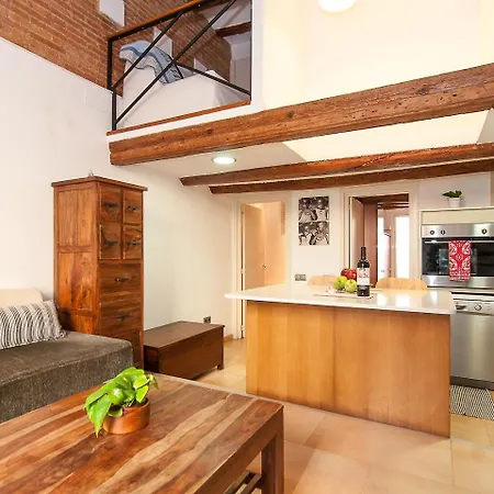 Bogatell Beach Stylish Loft Barcelona