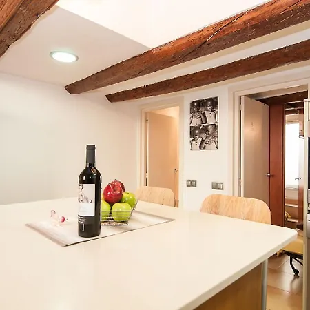 Bogatell Beach Stylish Loft