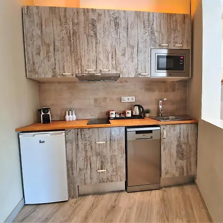 Dreamkeys Barcelona City Апарт-отель *