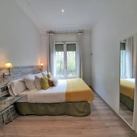 Dreamkeys Barcelona City Апарт-отель
