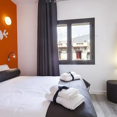 Habitat Adn Apartment Barcelona