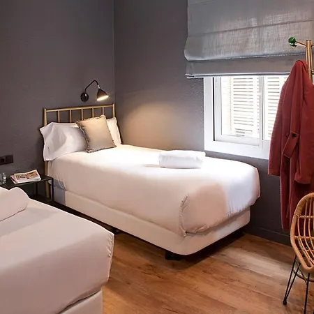 Apart-hotel Isabella's House Barcelona