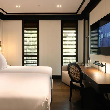 Hotel Seventy 4*