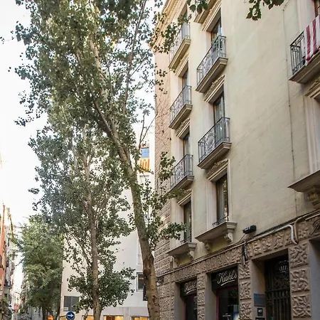 Apartment Bcngotic 41 *