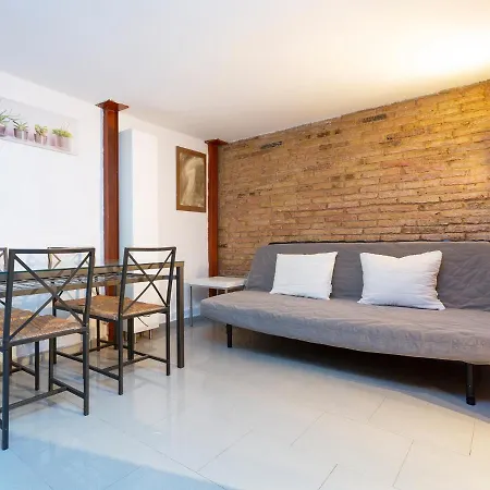 Modern Next To Sagrada Familia Apartment *