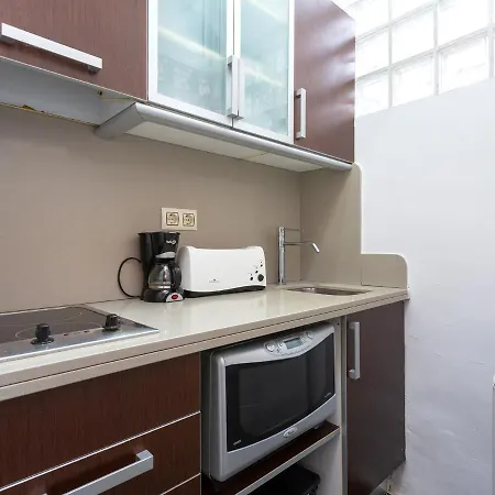 Modern Next To Sagrada Familia Apartment