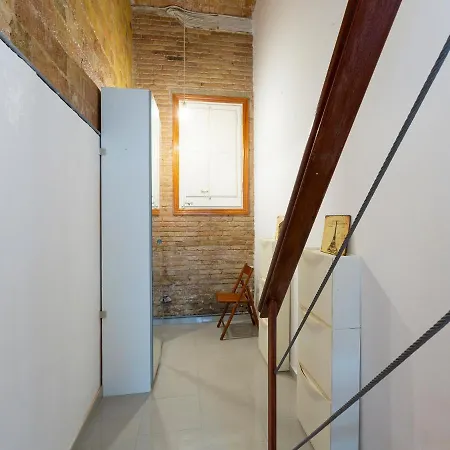 Modern Next To Sagrada Familia *