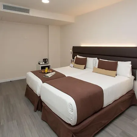 Hotel Bypillow Mothern Barcelona