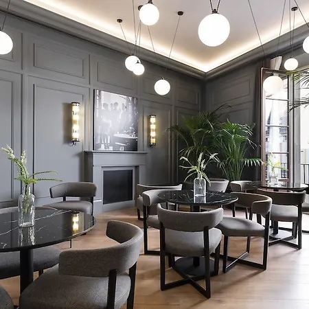 Hotel Malda Singular