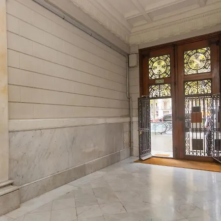Centro- Passeig De Gracia - Casa Batllo By Interhome Barcelona