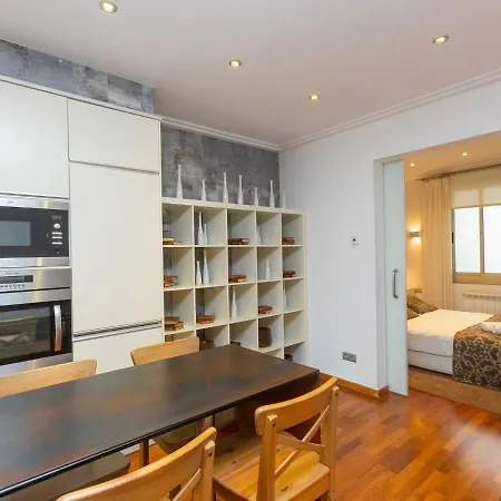 Centro- Passeig De Gracia - Casa Batllo By Interhome *