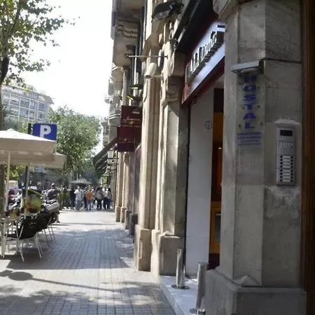 Gasthuis Ciudad Condal - Paseo De Gracia 3*