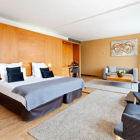 Hotel Condes De