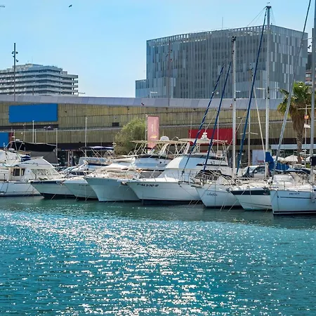 Boat Barcelona Botel *